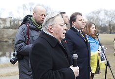 Prie Rusijos ambasados mitingas prieš Rusijos agresiją.