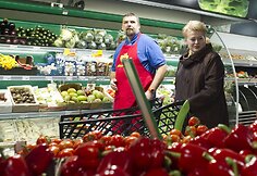 Prezidentė Dalia Grybauskaitė pradėjo dešimtąją „Maisto banko“ akciją.