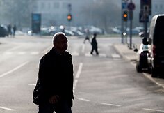 Vilnius paniręs į melsvą rūką
