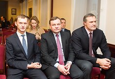 Vydas Gedvilas (viduryje) ir Virgilijus Alekna