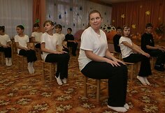 &Scaron;okių projekto dalyviai atvyko į i&scaron;ankstines &bdquo;I&scaron;sipildymo akcijos 2009&ldquo; atvirų durų dienas, bendravo ir pristatė bendrą &scaron;okį su globos namų auklėtiniais.