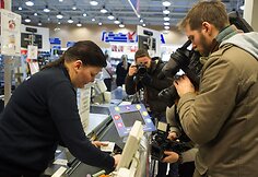 Prekybos centro &bdquo;Maxima&ldquo; kasininkės pasiruo&scaron;usios priimti eurus