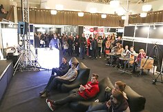 Knygų mugėje duris atvėrė &bdquo;Muzikos salė&ldquo;