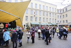 Atvelykio mugė – paroda ,,Angelų vaikai – su meile Jums”