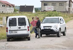 Vilniaus rajone susidūrė trys automobiliai