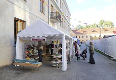 &bdquo;(Re)Start&ldquo;: urbanistinis skaitymo festivalis