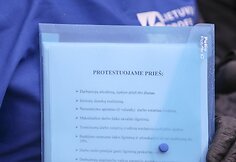 Lietuvos profesinių sąjungų konfederacijos piketas prie&scaron; skubotą socialinio modelio projekto priėmimą