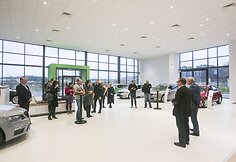 Naujasis &bdquo;&Scaron;koda&ldquo; automobilių pardavimo salonas