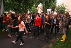 „Tebūnie nakties“ akimirka