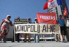 Prekiautojai ir juos remiantys politikai surengė dar vieną nepritarimo akciją