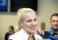 Rūta Meilutytė sugrįžo į Lietuvą