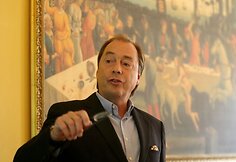 Nikolausas Grafas Sandizellis