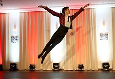 Balerina Eglė Špokaitė su mokiniais surengė jaukų šventinį vakarą