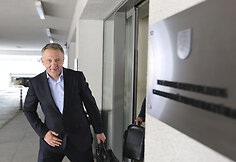 Eligijus Masiulis ketvirtadienį vėl buvo kelias valandas apklausiamas Generalinėje prokuratūroje