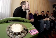 &bdquo;No Theatre&ldquo; pastatė spektaklį pagal telefonų knygas