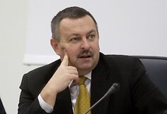 Pasitikėjimą praradusį Vilių Navicką pakeitė Raimundas Alekna
