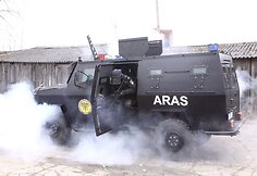 &bdquo;Aras&ldquo; pristato savo ginklus ir įgūdžius