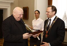 Kultūros dieną apdovanoti Lietuvos menininkai