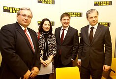 „Western Union“ atidarymo akimirka