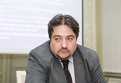 Nežinioje palikti pertvarkomos Kultūros ministerijos darbuotojai susitiko su vadovybe
