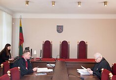 Vilniaus apygardos teisme toliau nagrinėjama naujagimio nužudymo byla