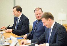 Saulius Skvernelis pasirašė Vyriausybės ir Lietuvos savivaldybių asociacijos susitarimą dėl dvišalio bendradarbiavimo