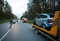 Trijų automobilių avarija Trakų rajone: 1,84 promilės girtumas ir du žmonės ligoninėje