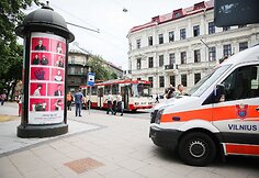Vilniuje sprogus troleibuso padangai sužeisti keturi žmonės