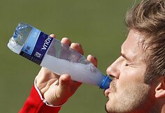 Anglų trenerio &scaron;tabe dirbantis Davidas Beckhamas i&scaron;tro&scaron;ko