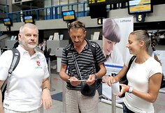 Lengvosios atletikos atstovai Vilniaus oro uoste
