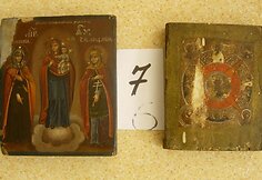 Iš viso slėptuvėse surastos 22, kaip įtariama, senovinės, didelę kultūrinę ir materialinę vertę turinčios ikonos.