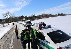 Įtariamųjų aferistų gaudynės ir sulaikymas