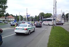 &Scaron;ie policininkai tik važiavo pro &scaron;alį ir nesustojo, bet forminti įvykio po minutės atskubėjo jų kolegos.  