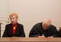 Valstybės skirti advokatai nelegalių mokslo darbų byloje