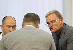 Andrius Riabčiukas (dešinėje)