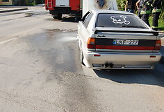 Apdegęs &bdquo;Audi&ldquo; automobilis