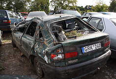 Per avariją apgadintas automobilis &bdquo;Renault Laguna&ldquo;