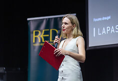 REDA akimirkos