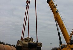 Į Gaižiūnų geležinkelio stotį sekmadienį atgabenta pirmoji dalis sunkiosios Jungtinių Valstijų karių technikos