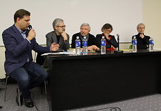 Diskusija apie Jurgio Kunčino gyvenimo ir kūrybos para&scaron;tes