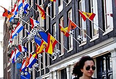 Amsterdamas sekmadienį gyvena futbolo nuotaikomis