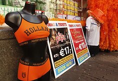 Amsterdamas sekmadienį gyvena futbolo nuotaikomis