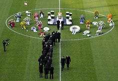 Atsisveikinti su buvusiu komandos draugu susirinko ir Vokietijos futbolo rinktinė