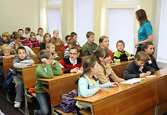 KTU universiteto paskaita &bdquo;Kodėl ugniagesių drabužiai neužsidega liepsnoje?&ldquo; .