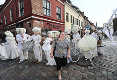Teatralizuota eisena Kaune