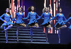 „Lord Of The Dance“ pasirodymas