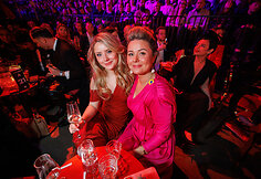 Izabelė Nicholson, Beata Nicholson
