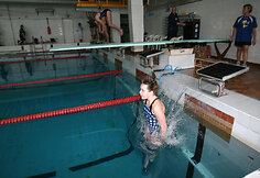 Kauno povandeninio sporto atstovai pasiekė naują rekordą, nunerdami 2000 metrų. Kauno plaukimo baseine „Vilija“ pirmą kartą šalies istorijoje vyko 1000 metrų nėrimo varžybos, skirtos Lietuvos tūkstantmečiui paminėti.