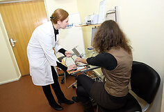 KMUK atidarytas naujas dermatoskopijos kabinetas