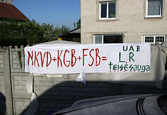 Prie Venckų ir Kedžių namų